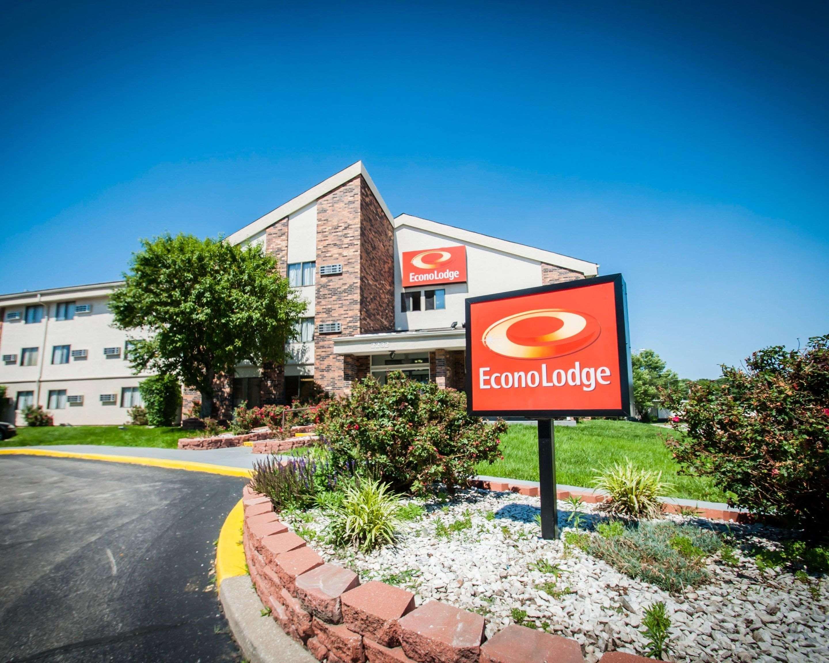 Econo Lodge Kansas City Downtown North Bagian luar foto